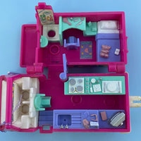 Polly Pocket RV