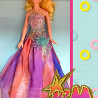 Video. Jem Doll